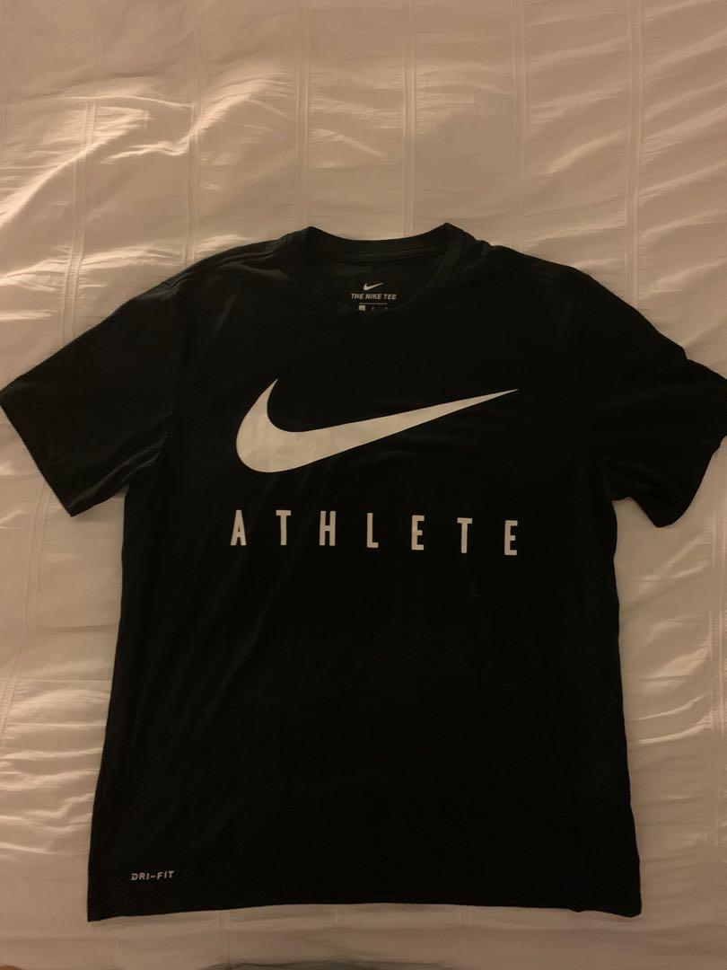 help Wafer Available Nike Athlete T-Shirt, Men's Fashion, Tops & Sets, Tshirts & Polo Shirts on  Carousell