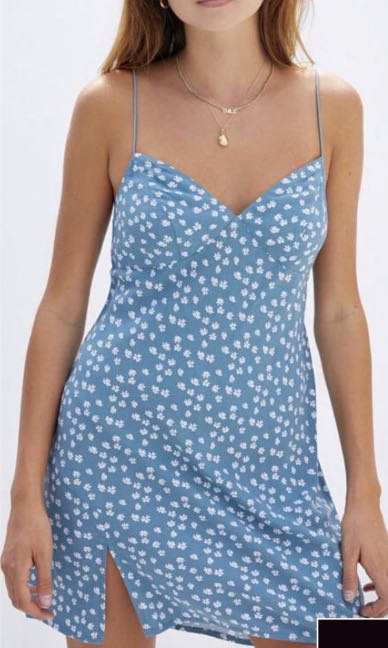 Pacsun Blue Floral Slip Dress, Women's Fashion, Tops, Sleeveless on  Carousell