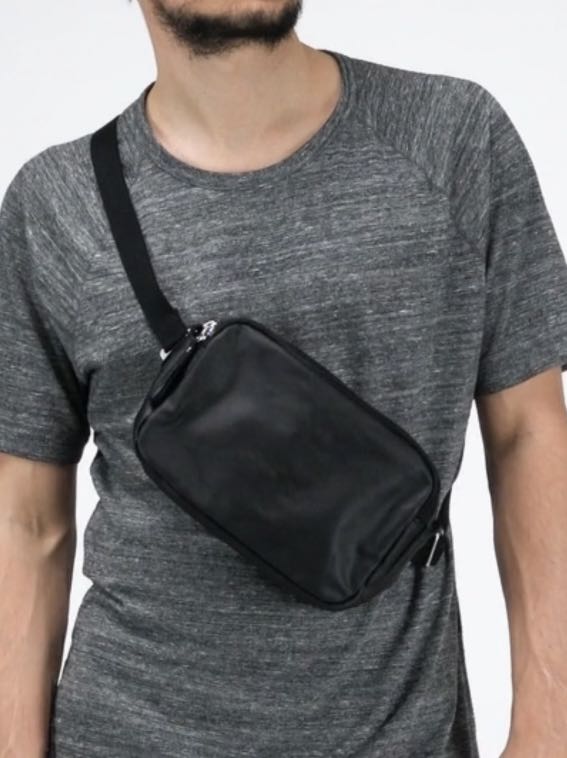 Qwstion best sale hip pouch