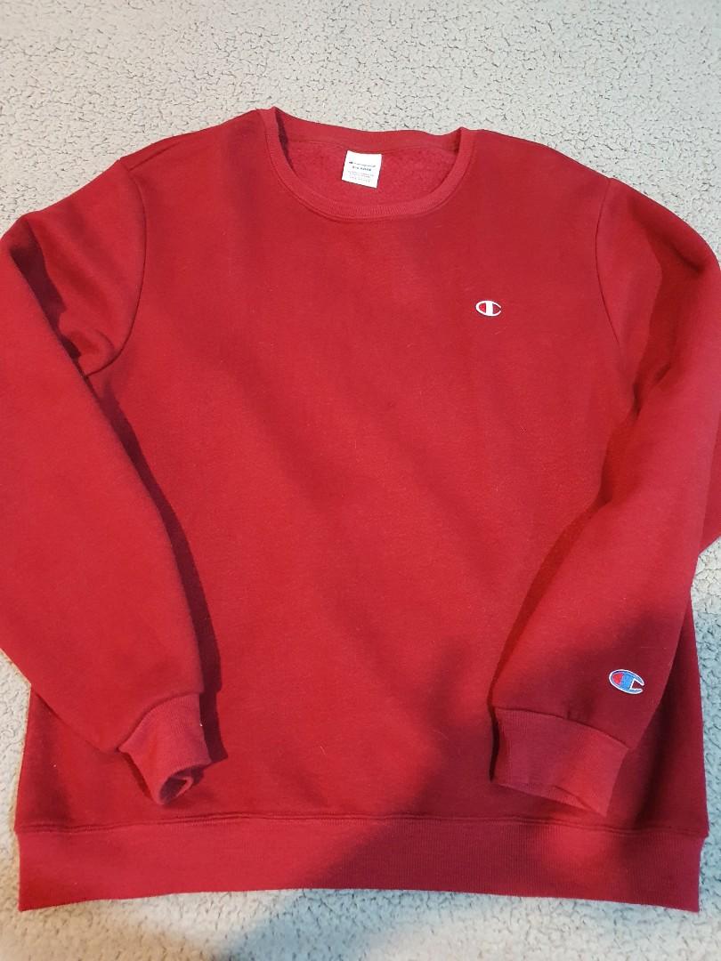 Red on sale sweater champion