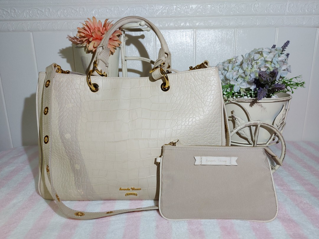 Samantha thavasa white bag outlet