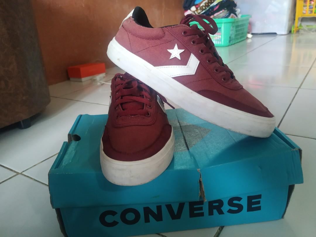 Sepatu Converse Courtlandt OX Maroon 2nd size 42 ORIGINAL with Box