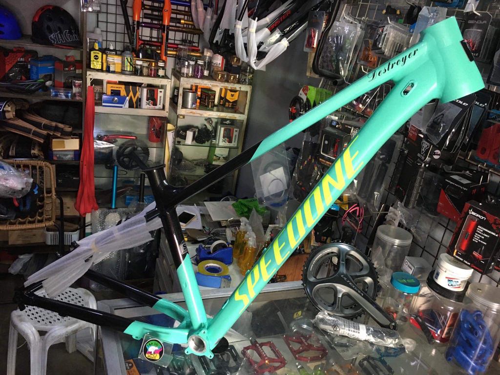 Speedone best sale destroyer 27.5