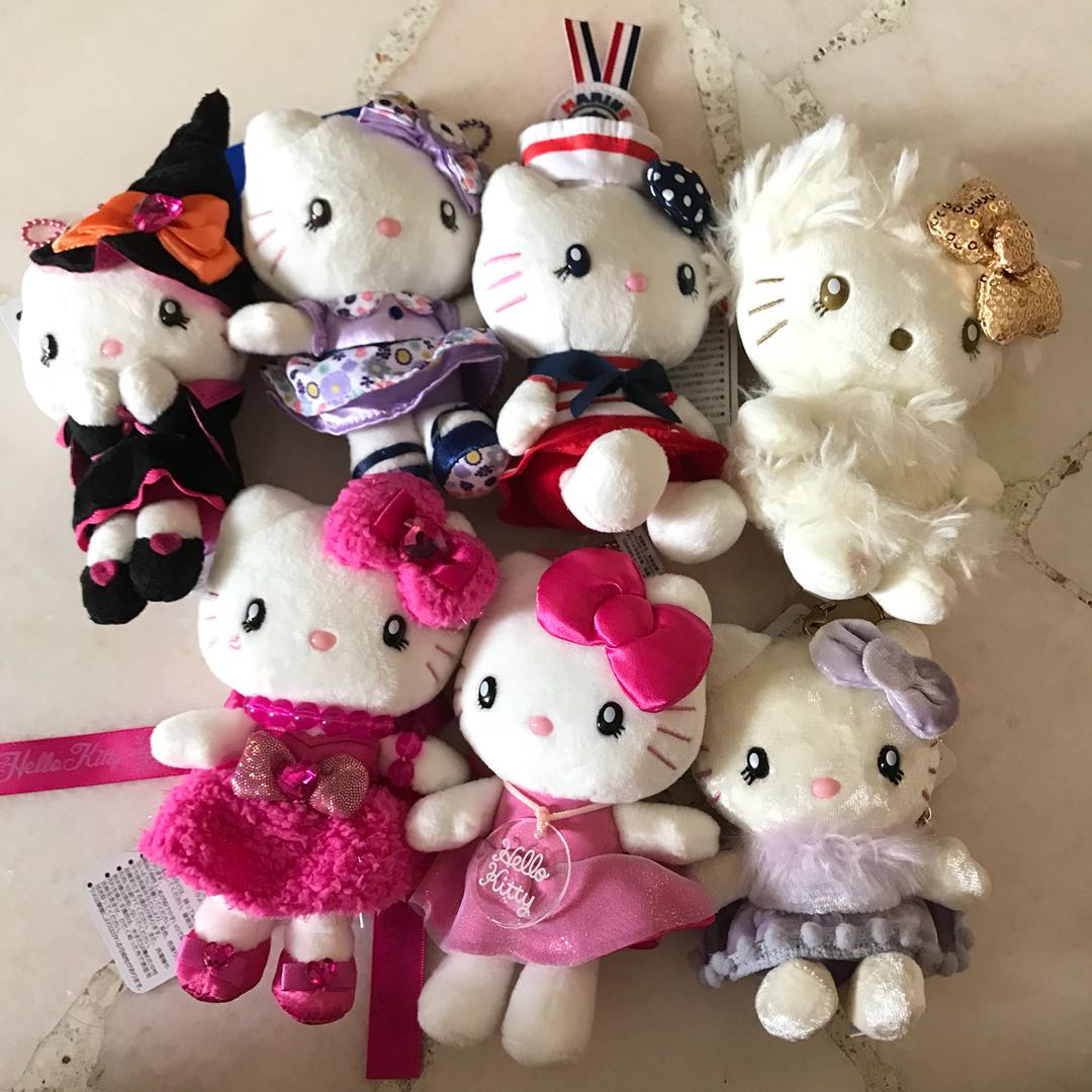 USJ Universal Studios Japan Hello Kitty plush, Hobbies & Toys 