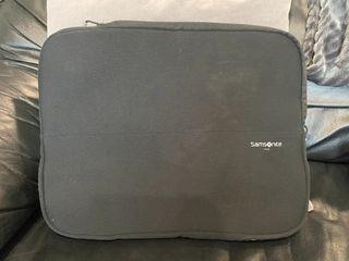 Black Samsonite Laptop case