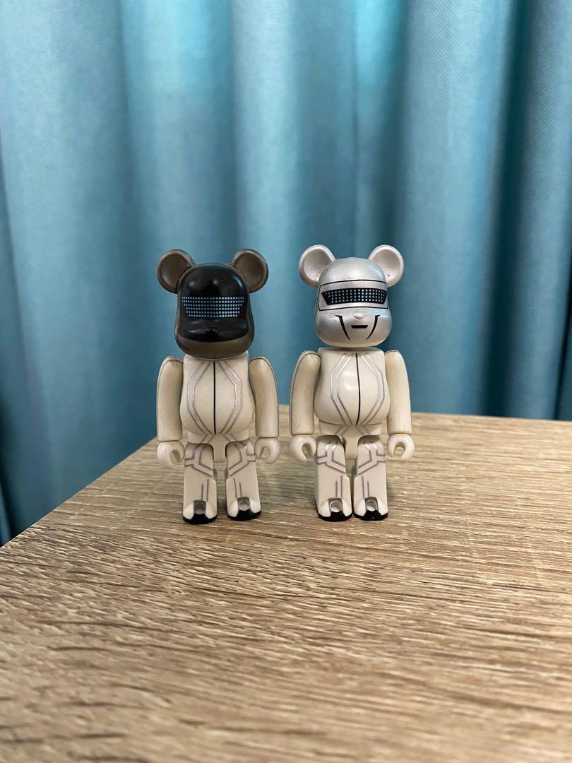 Daft punk Tron Legacy 100 Bearbrick