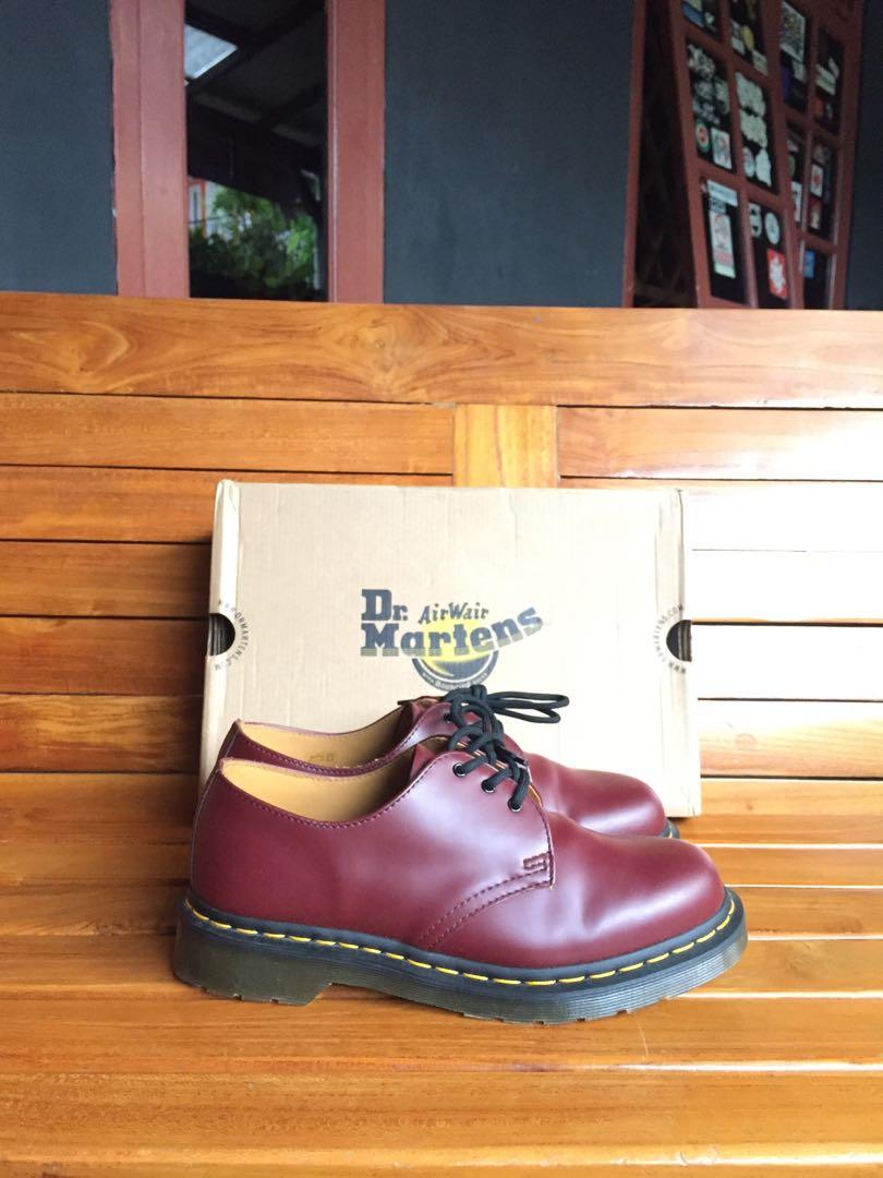 best polish for cherry red dr martens