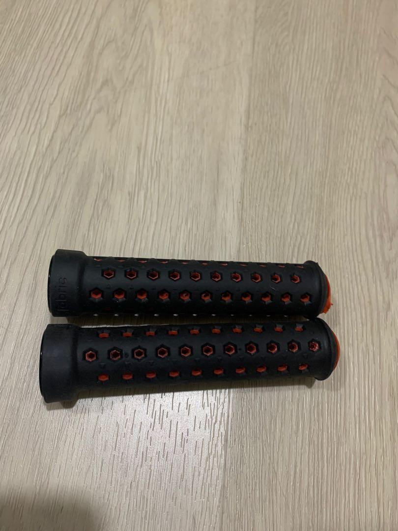 Fabric slim lock on grips best sale