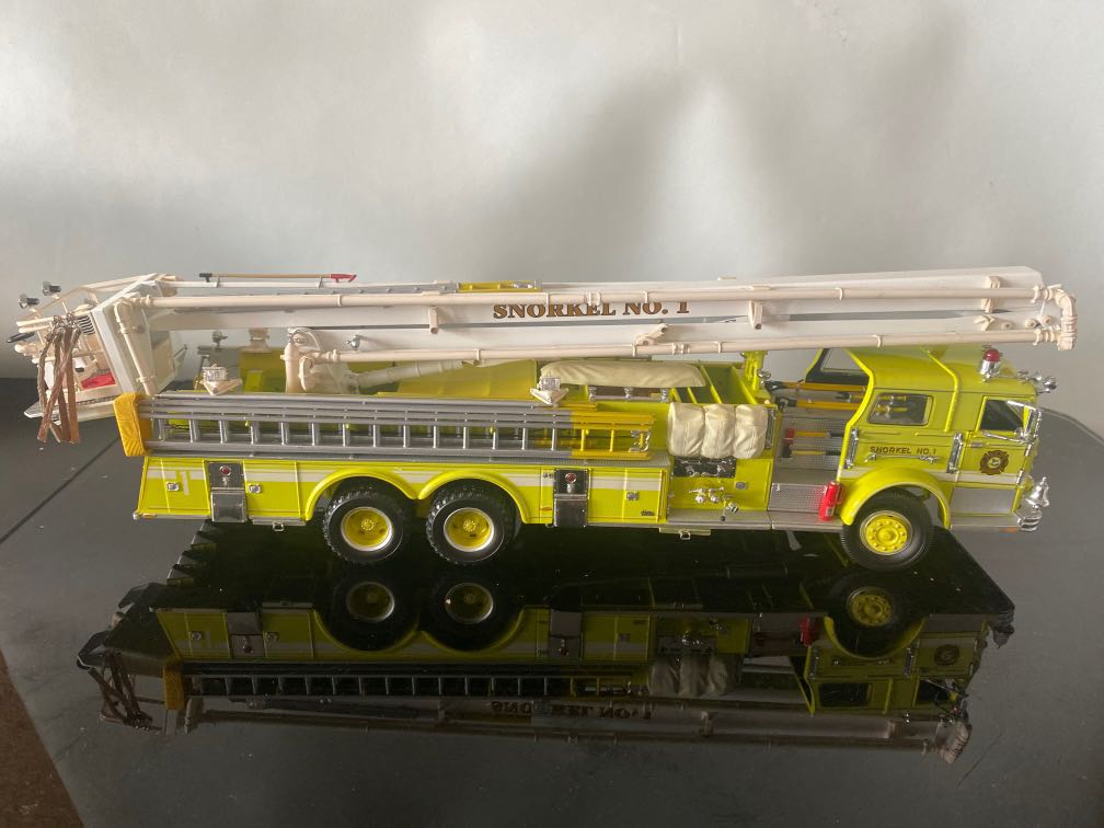 フランクリンミント スノーケルFIRE ENGINEやや難あり1:32箱ナシ。 フランクリンミント スノーケルFIRE ENGINEやや難あり1:32箱ナシ