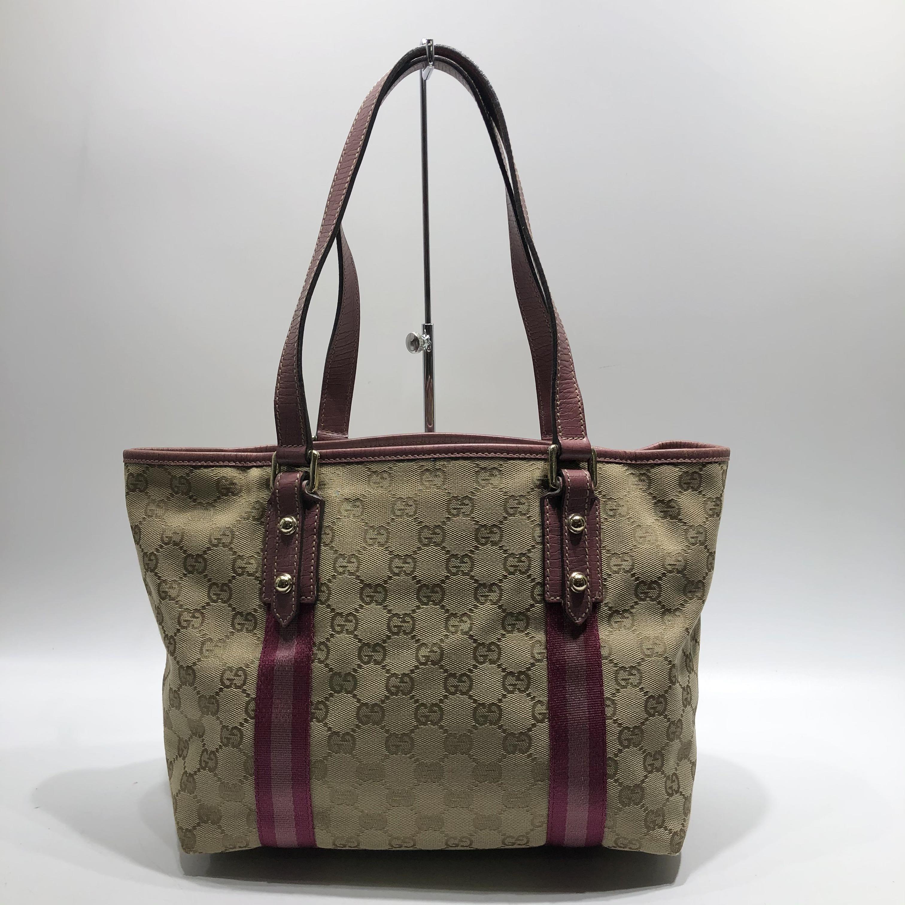 Gucci 137396 sale