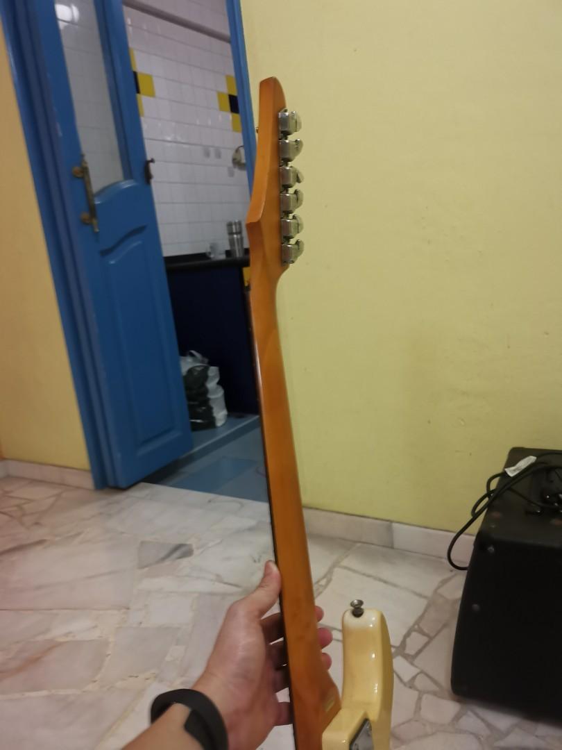 Ibanez Guitar made in Korea, Hobbies & Toys, Music & Media, Musical