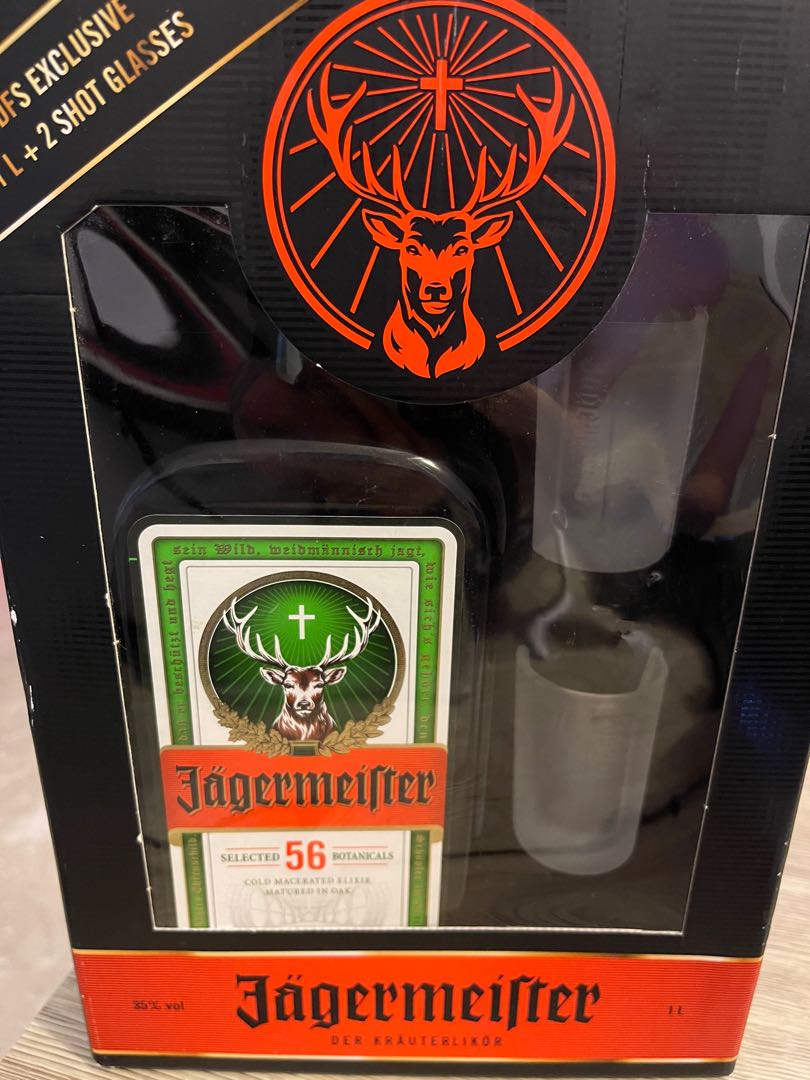 Jägermeister 1L with 2 shot glasses, Food & Drinks, Alcoholic Beverages