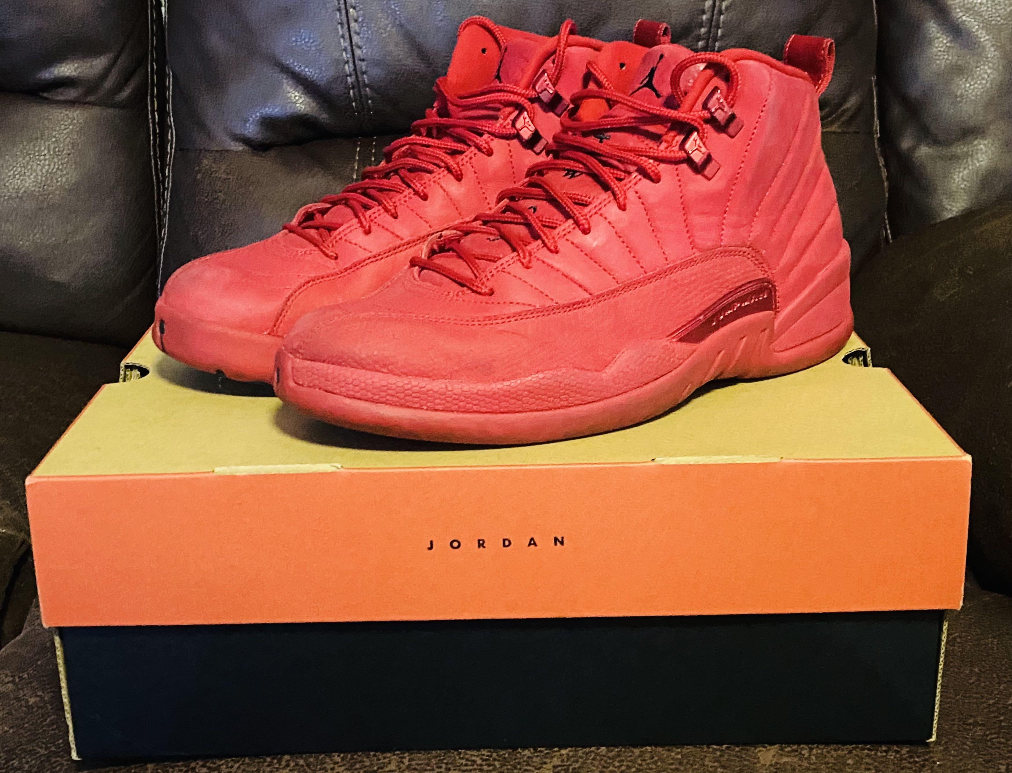 JORDAN 12 RETRO GYM RED