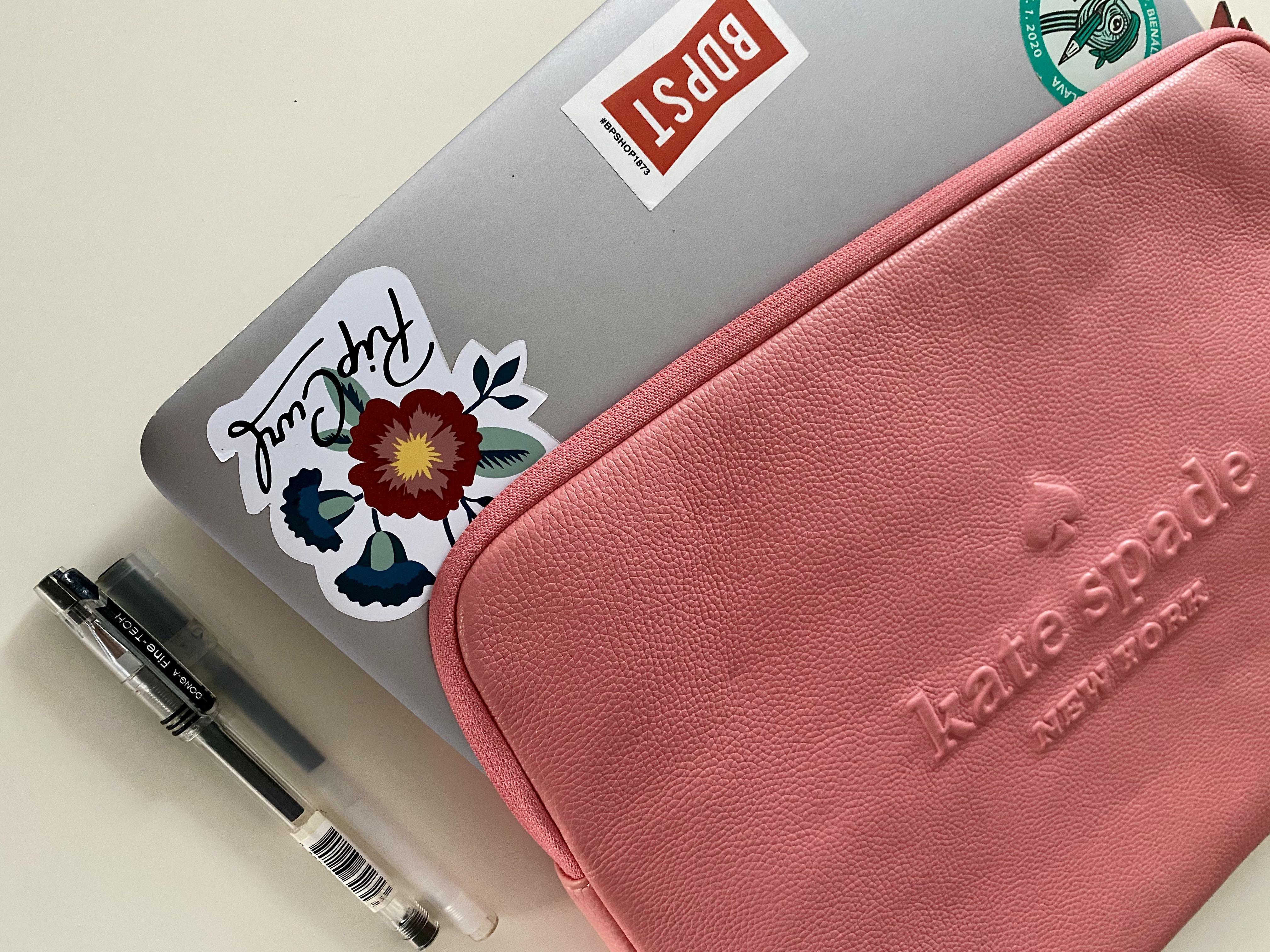Kate Spade Laptop Sleeve, Computers & Tech, Parts & Accessories, Laptop Bags  & Sleeves on Carousell
