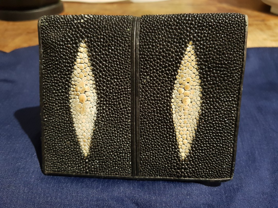 SOLD KISMET Stingray Wallet