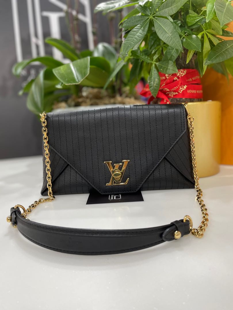 Louis Vuitton Love Note Noir Calfskin Leather Bag Luxury Bags