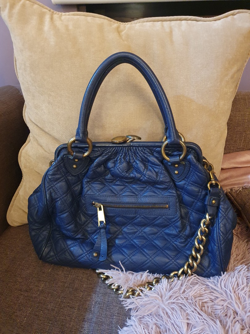 Marc Jacobs Kisslock Bag, Luxury, Bags & Wallets on Carousell