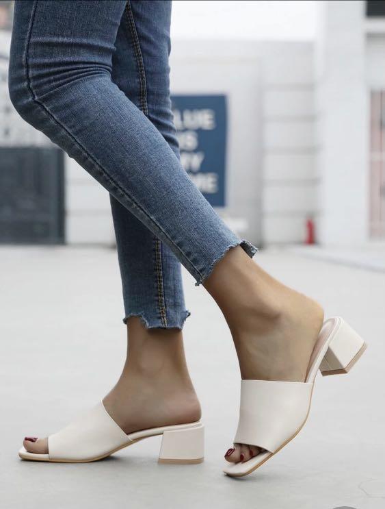 Chunky heel deals mule