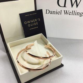 ORIGINAL DANIEL WELLINGTON 
Rose Gold CLASSIC CUFF COUPLE PERFECT MATCH Perfect Gift