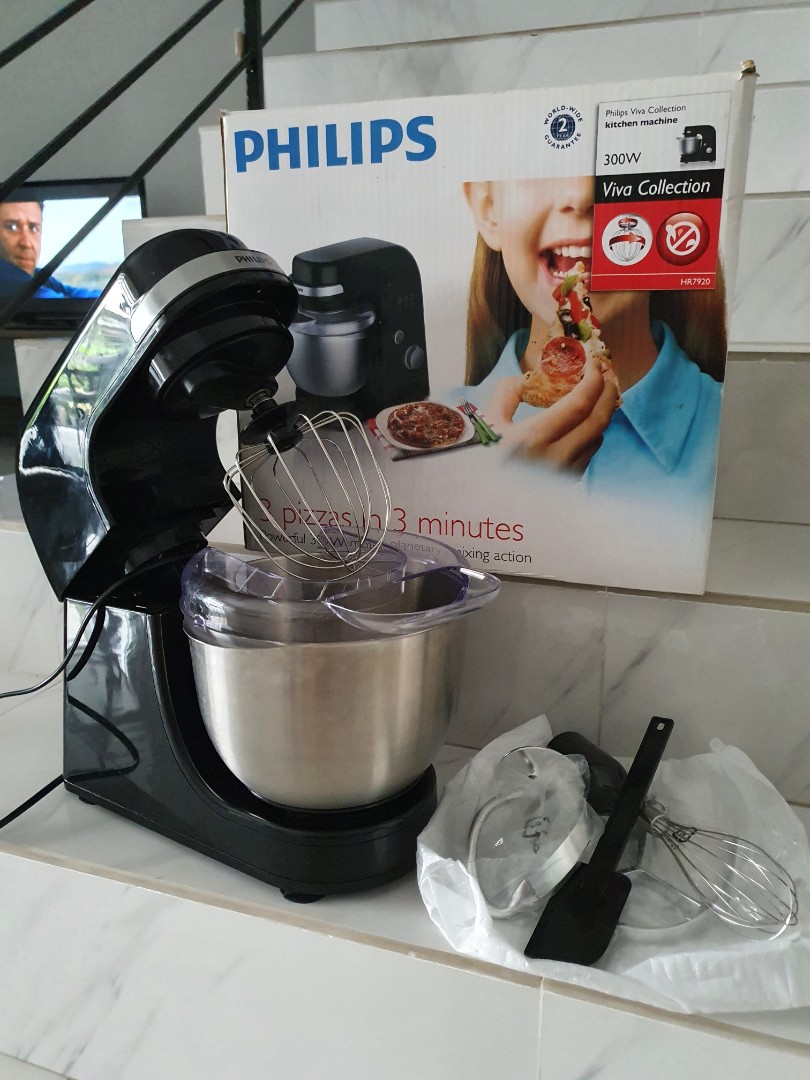 300W Philips brand hand mixer kitchenware whipes and mixes for home use  dessers and cake kichen cooking, TV & Home Appliances, Kitchen Appliances,  Hand & Stand Mixers on Carousell