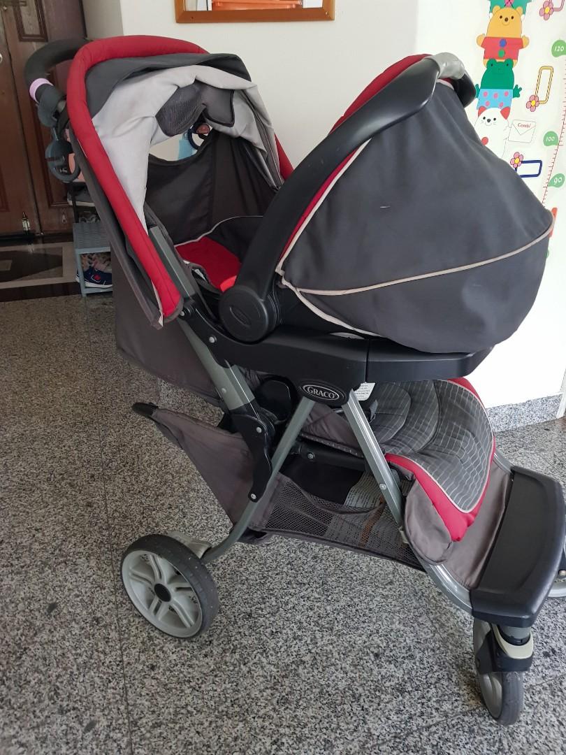 Preloved Graco Click Connect Travel System Bassinet Car seat Stroller Babies Kids Going Out Strollers on Carousell