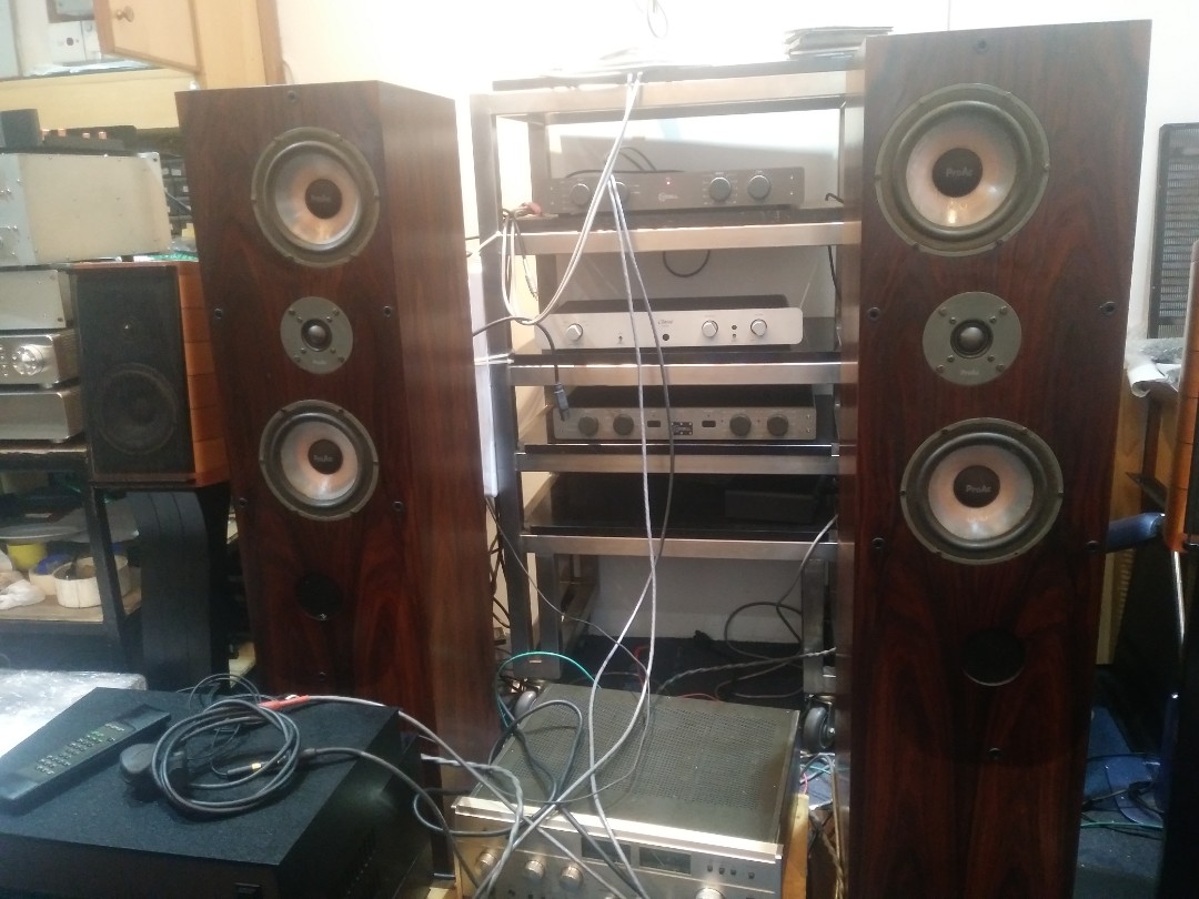Proac response 3 speaker Audio Soundbars Speakers Amplifiers