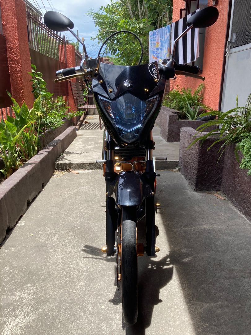 Suzuki raider 150 on sale model 2011