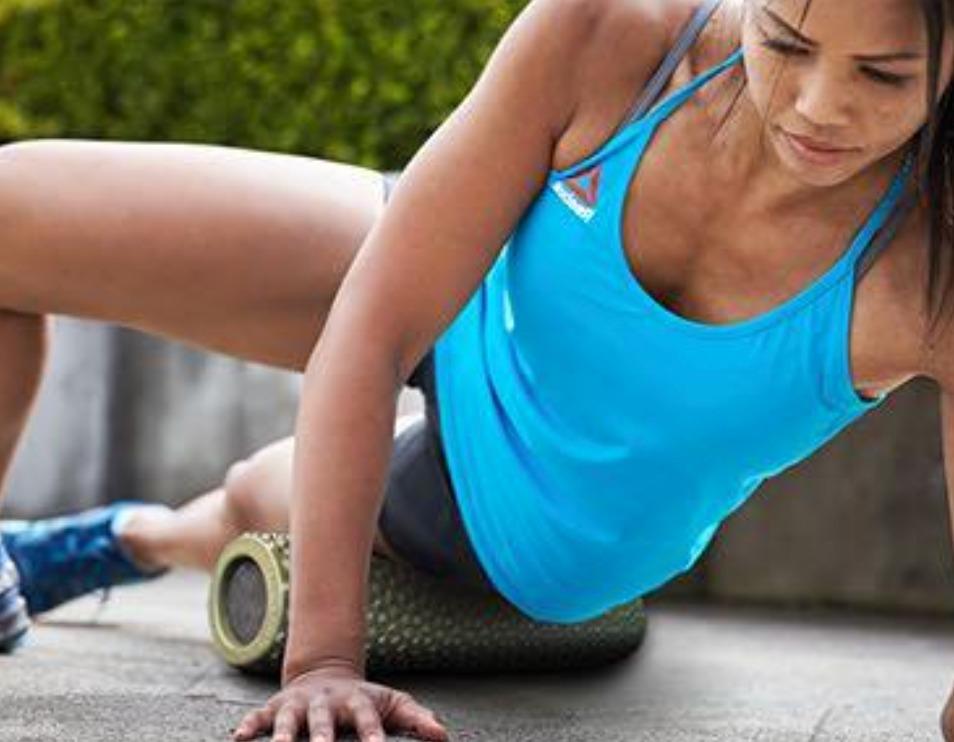 RumbleRoller Gator Foam Roller, Sports Equipment, Exercise & Fitness