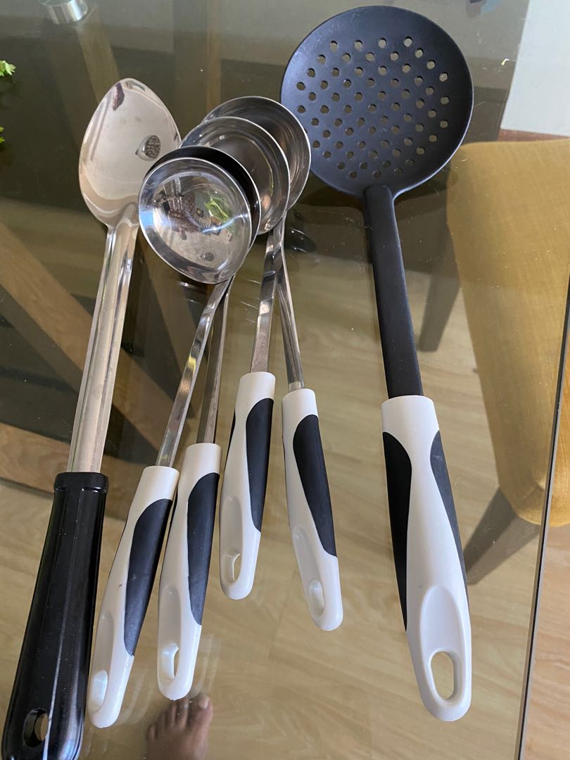 Set of serving spoons., Furniture & Home Living, Kitchenware