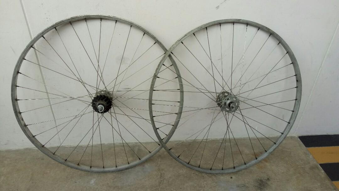 27 inch vintage wheelset Sports Equipment Bicycles Parts
