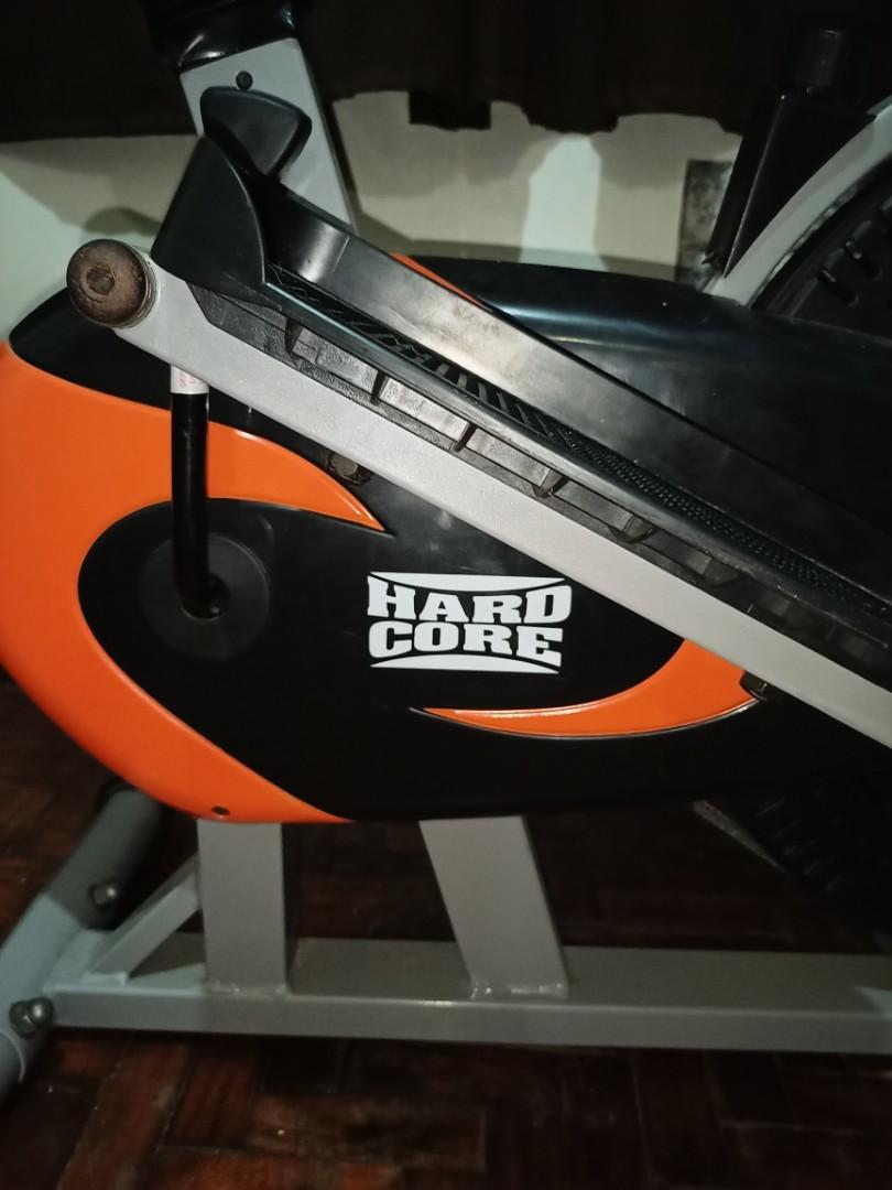 2nd hand Elliptical Machine, Sports Equipment, Exercise & Fitness