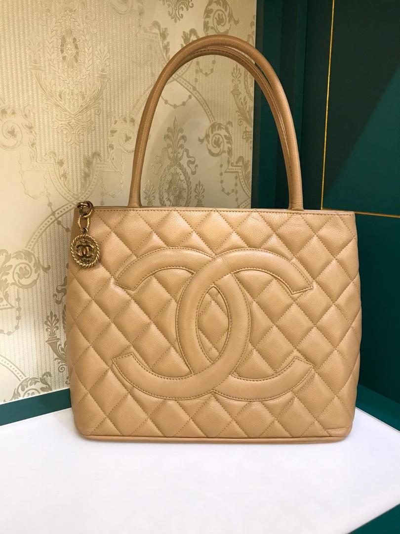 chanel gold tote bag