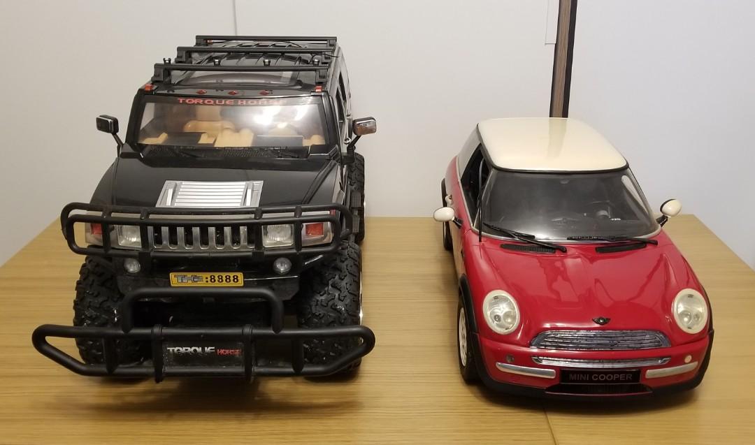 放售 兩架1 6 遙控車 悍馬 Mini Copper 玩具 遊戲類 玩具 Carousell
