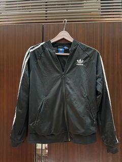 （分類：）位於 。 由 noaned33 提交（商品編號 1088635830，圖片 1）。簡介： 。