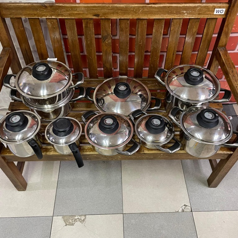 AMC COOKING POTS, Furniture & Home Living, Kitchenware & Tableware