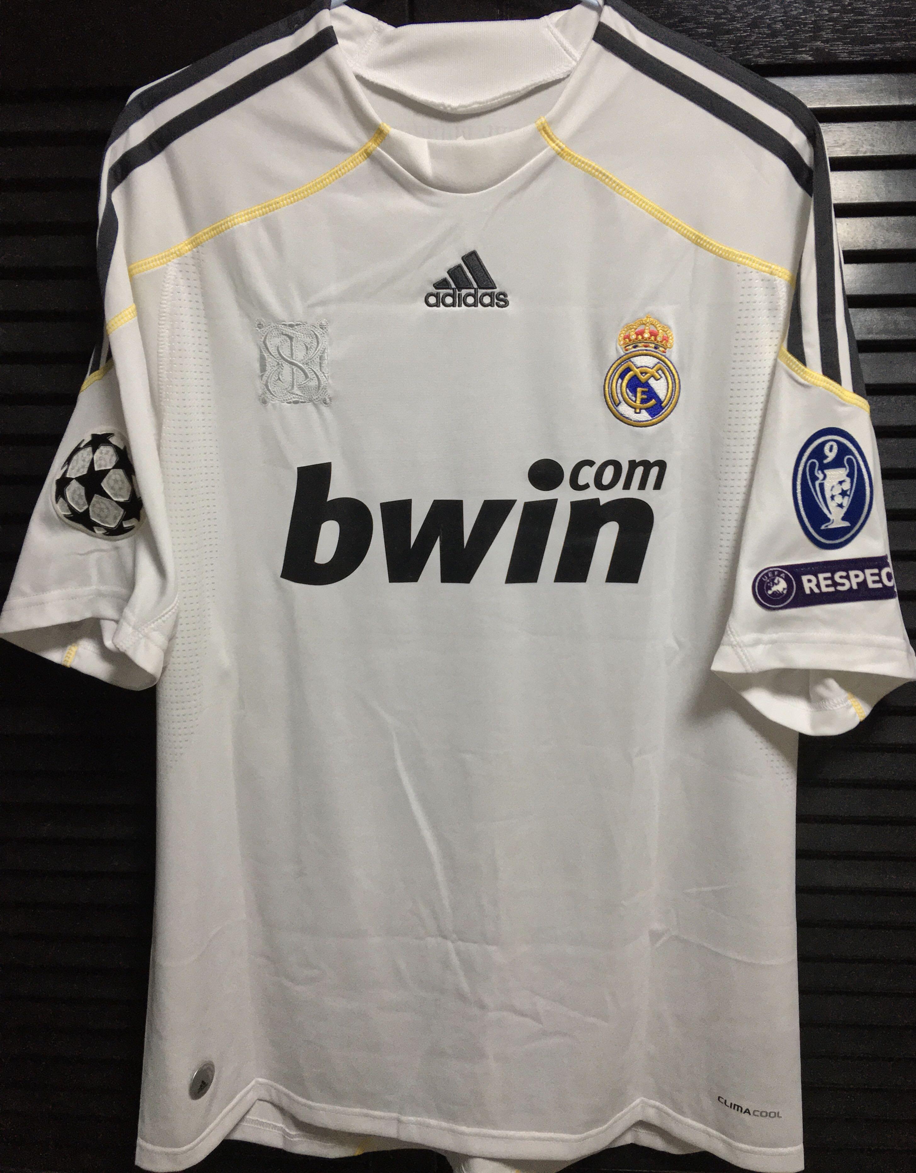 Authentic Real Madrid 2009/10 Cristiano Ronaldo UCL jersey, Men's Fashion,  Activewear on Carousell