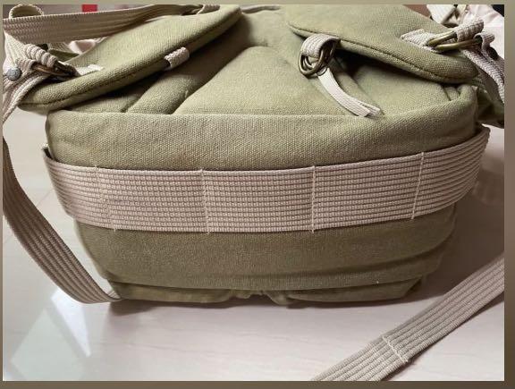 Backpack (Category: Camera Bags & Carriers) located in Singapore. Submitted by aaaskmee (Listing ID 1088621493, Image 5). Description: Used once Still in good condition .