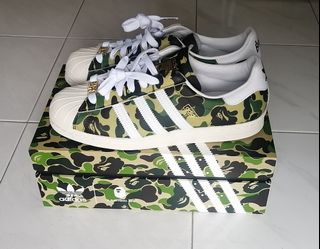 (Category: ) located in . Submitted by 99sneakerhead99 (Listing ID 1088553683, Image 1). Description: .