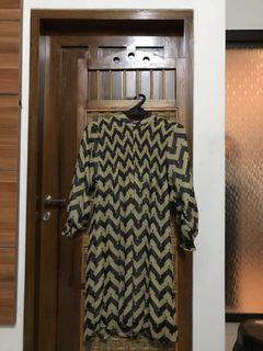Black Cream Tunic