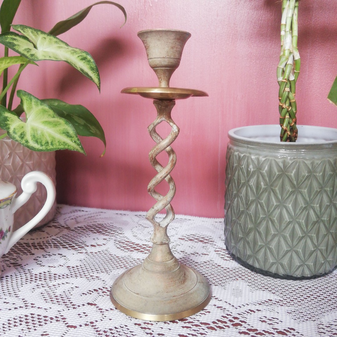 Vintage brass spiral candle holder, Hobbies & Toys, Memorabilia