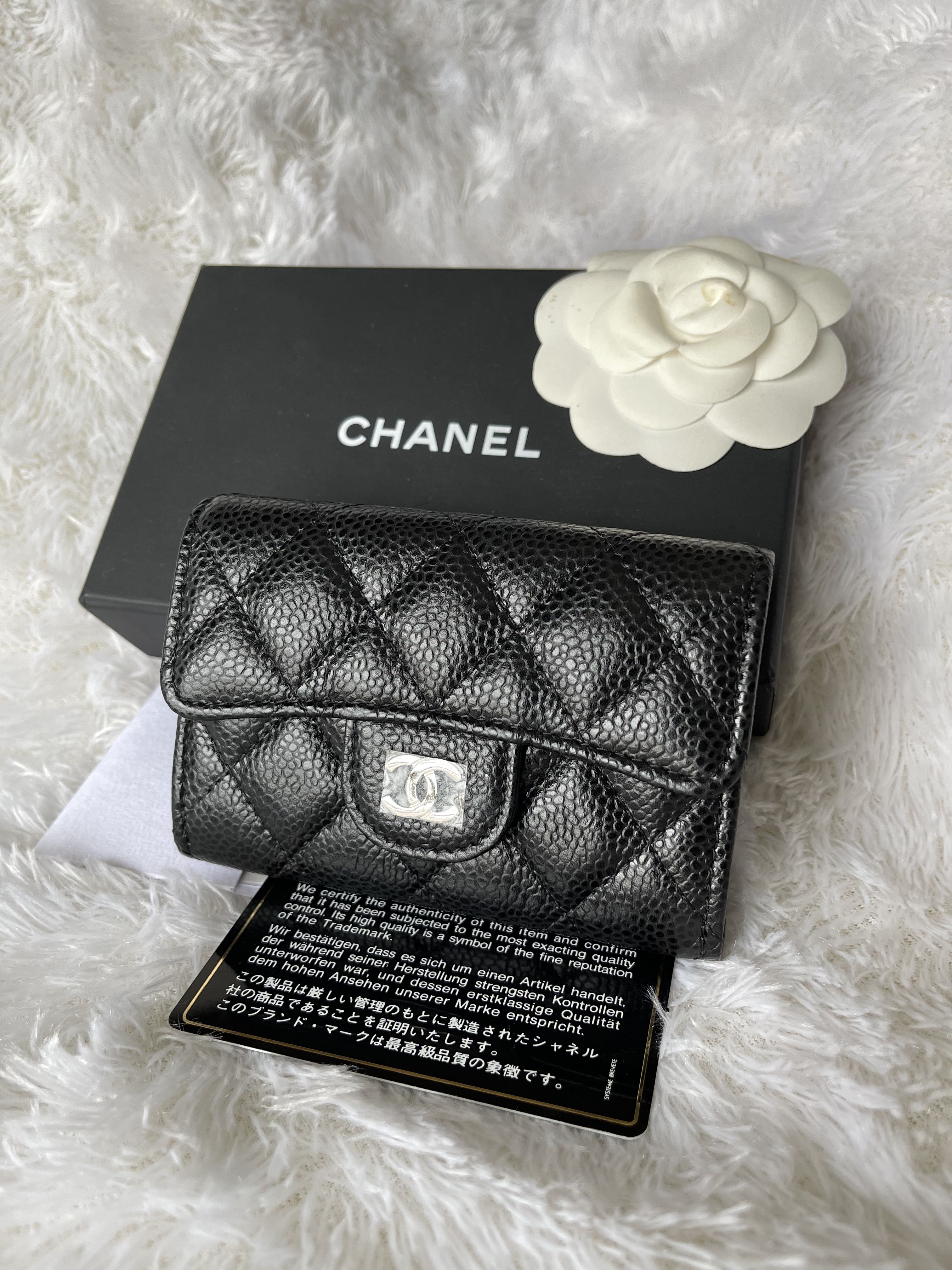 Chanel Wallet /Long Card Holder : Review 