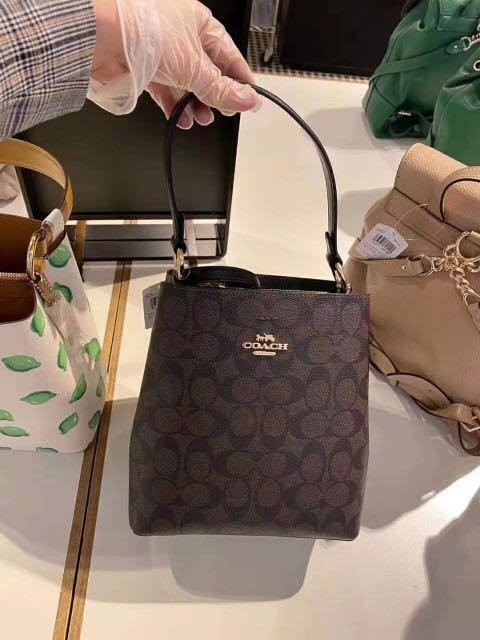 Coach bucket hot sale bag price