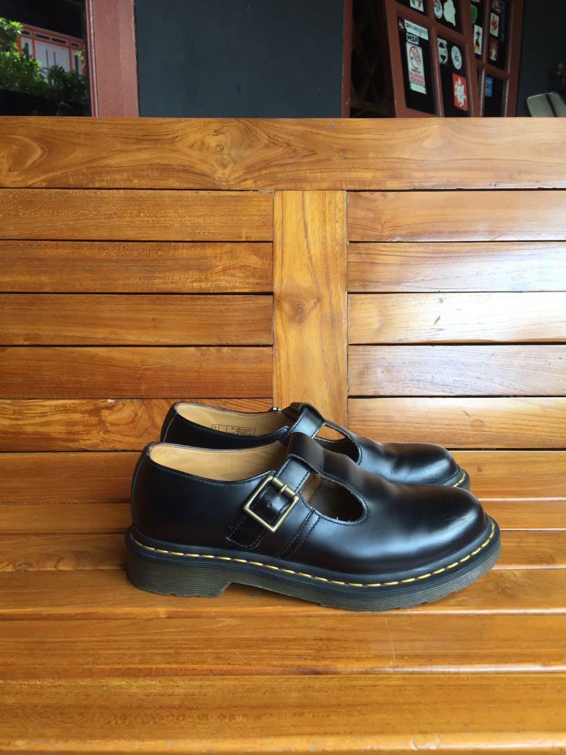 polley smooth doc martens