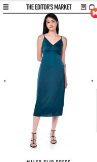 (Category: ) located in . Submitted by thewardrobehack (Listing ID 1088709129, Image 1). Description: .