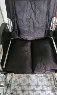 (Category: ) located in . Submitted by housewardrobe (Listing ID 1088613592, Image 1). Description: .