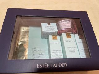 （分類：）位於 。 由 queennzero 提交（商品編號 1088701653，圖片 1）。簡介： 。