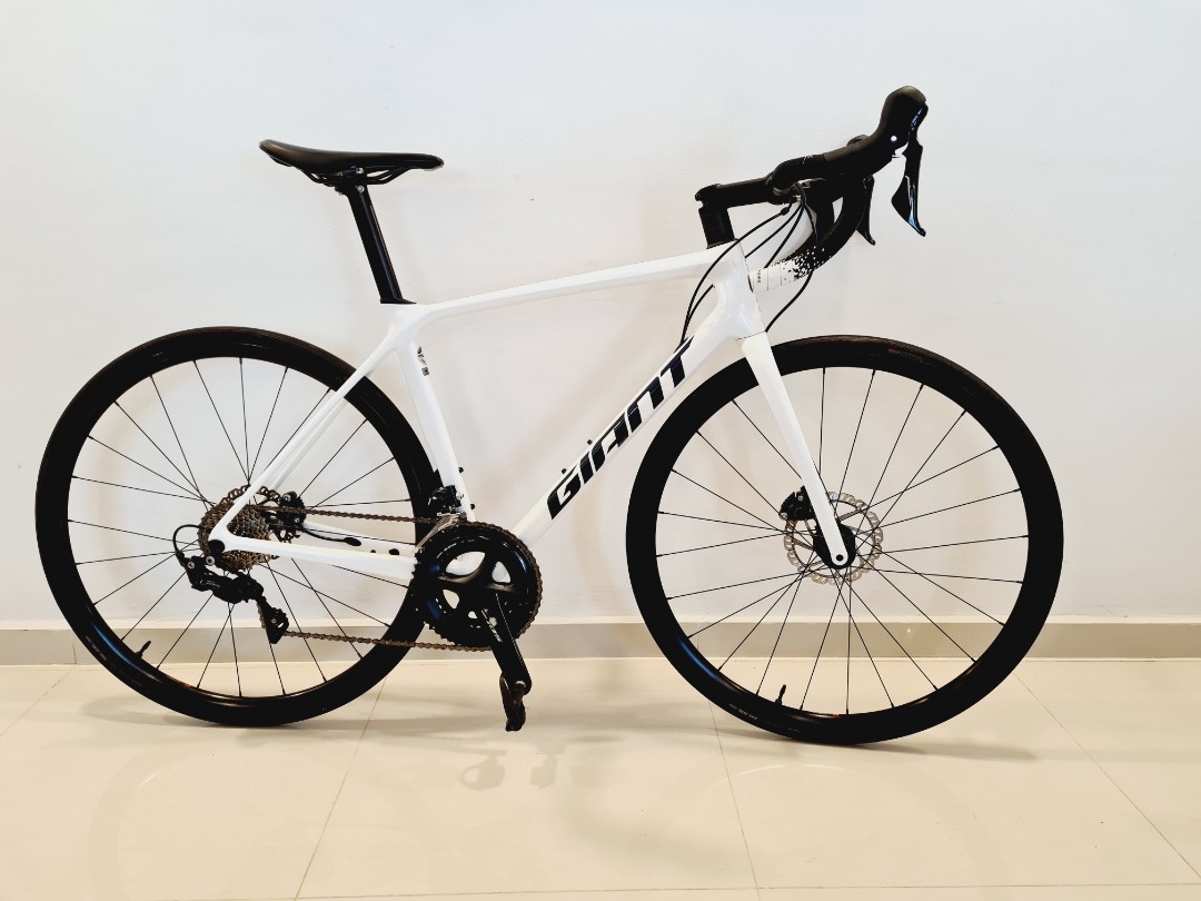 giant tcr advanced 2 disc kom 2023
