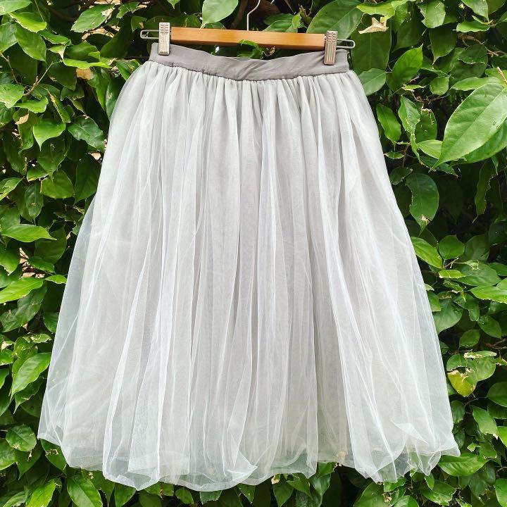 Gray tulle skirt plus size store