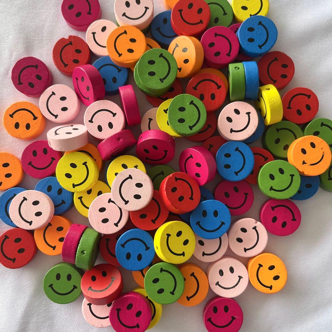 Instock Wood Beads Smiley Face Beads Diy Beads Hobbies Toys Stationery Craft Craft Supplies Tools On Carousell