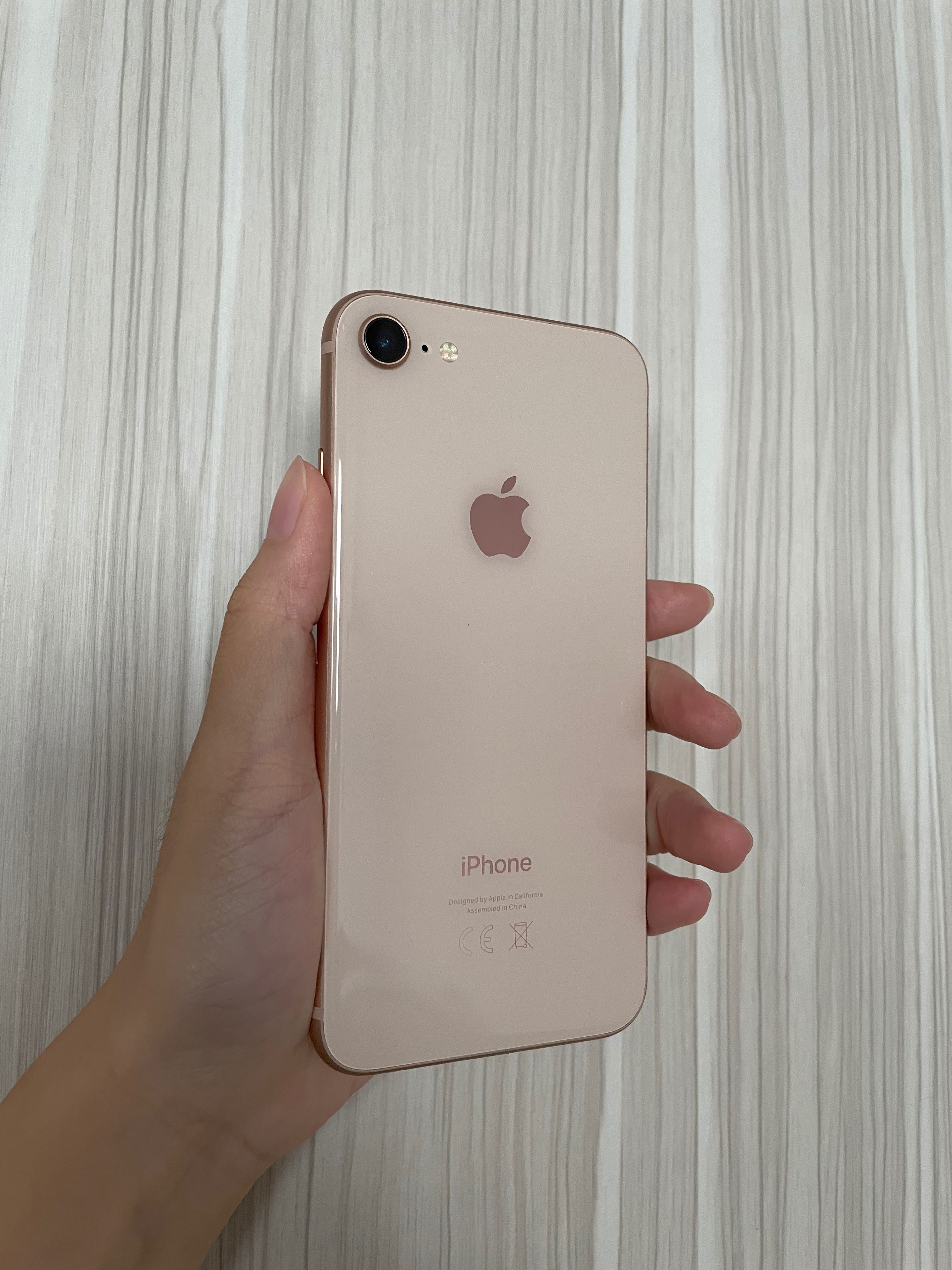 iPhone 8 Gold 64GB